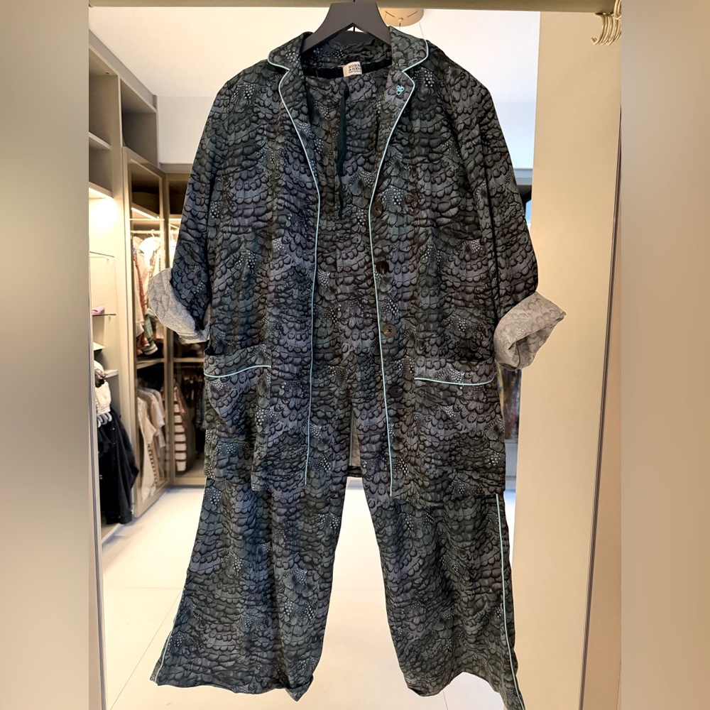 Stylish Green Patterned Set